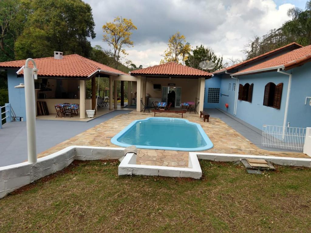  Sítio em Jacareí (interior de SP)