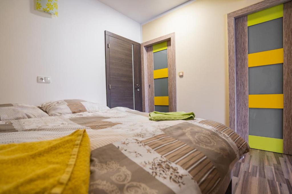 Postel nebo postele na pokoji v ubytování Luční penzion