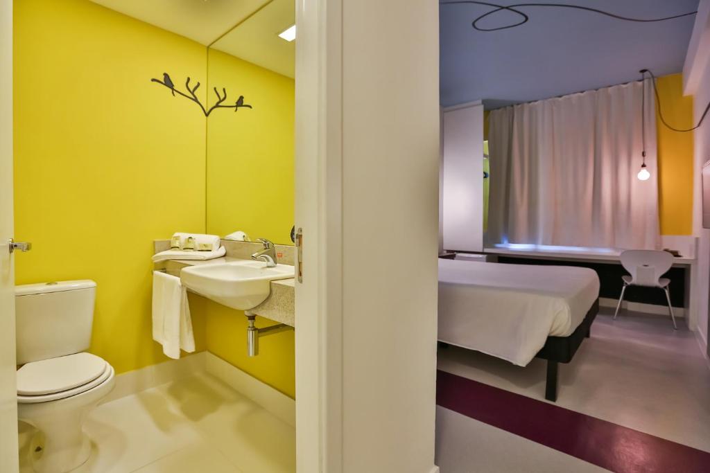 Um banheiro em Nobile Inn Pampulha