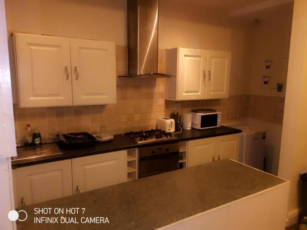 OPENSHAW HOLIDAY HOUSE, Manchester (CT), United Kingdom