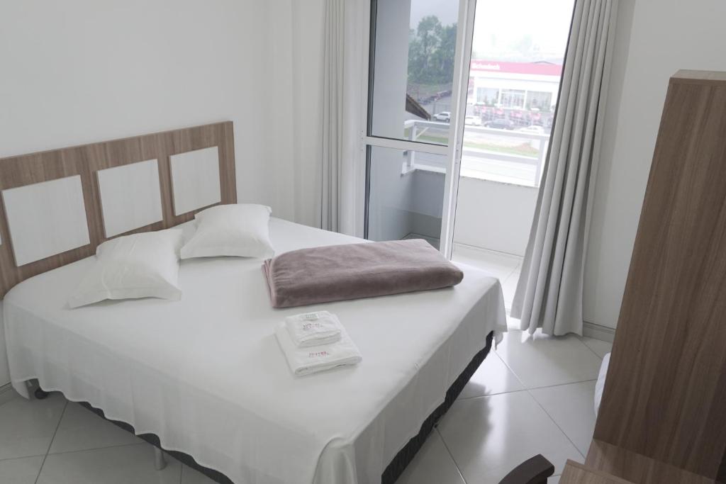  Hotel Eliana
