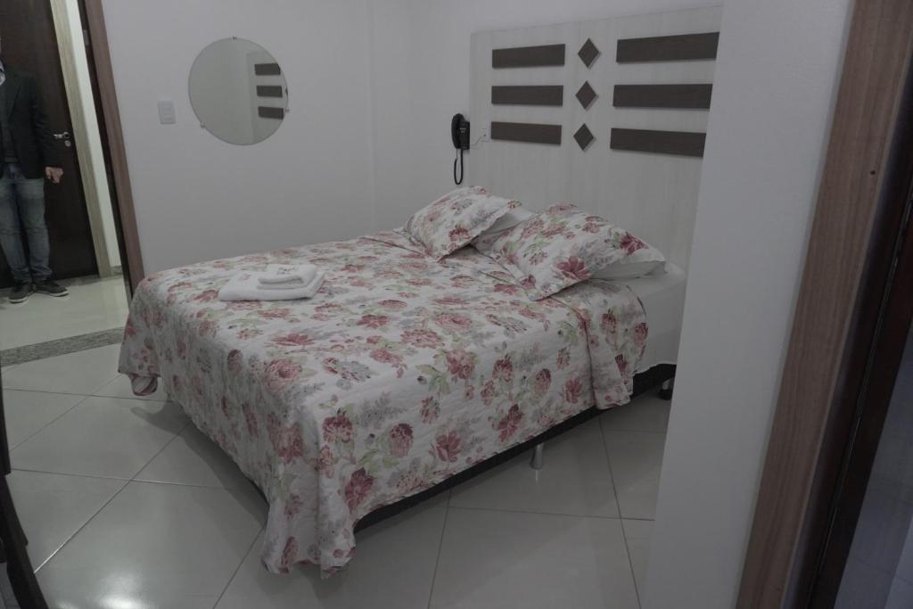  Hotel Eliana