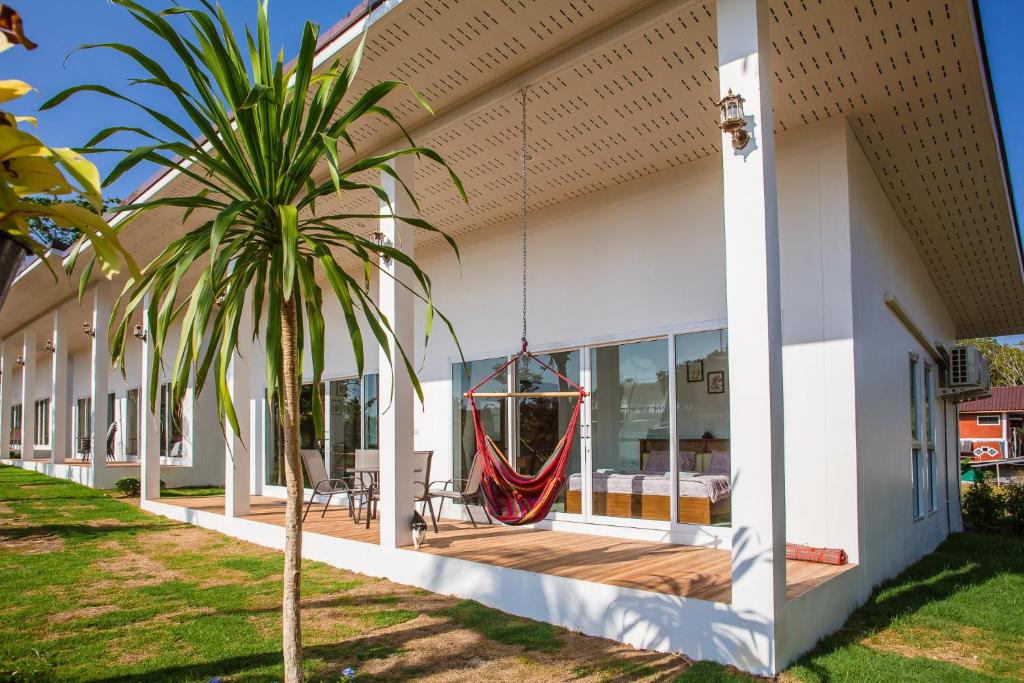 Rouble Villa Ao Nang - Two-Bedroom House