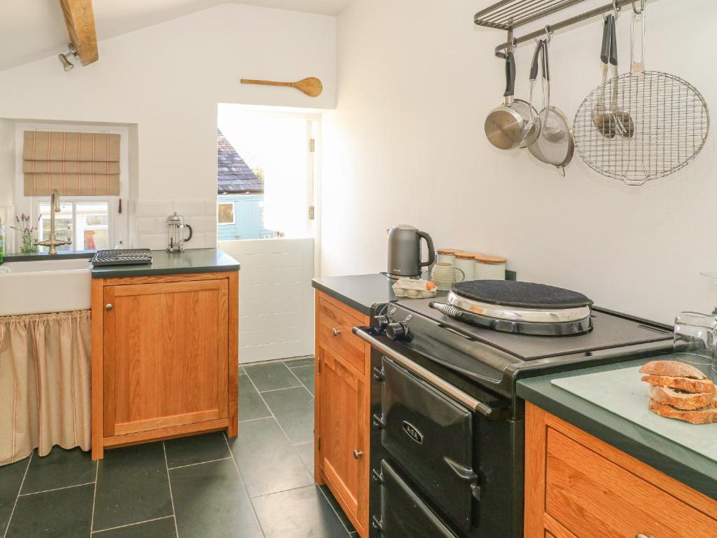 Kuchyň nebo kuchyňský kout v ubytování Howgill Cottage