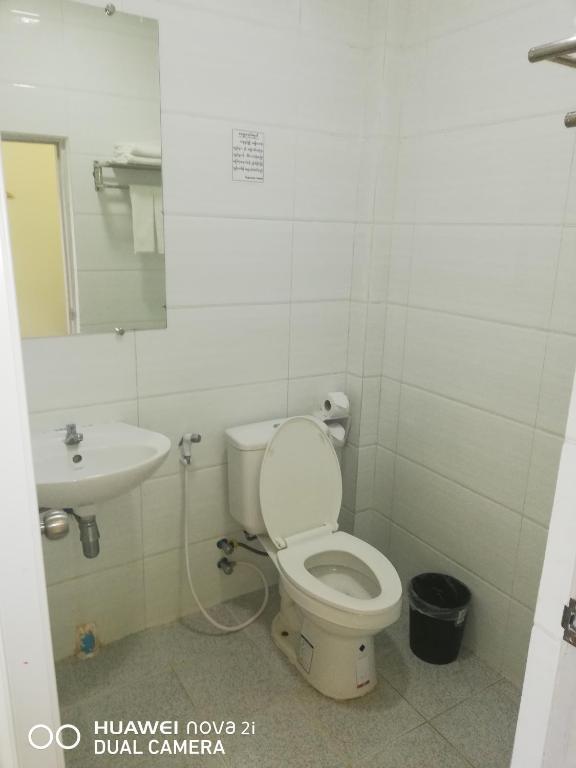 Bagno di Supreme Hotel Yangon