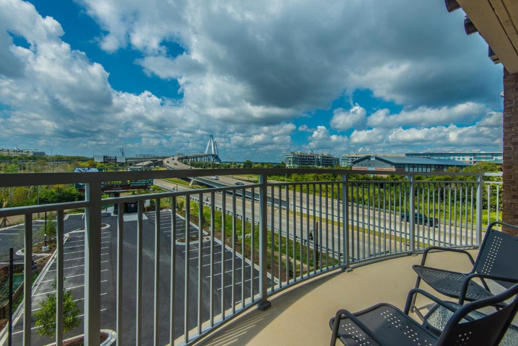 Staybridge Suites Charleston - Mount Pleasant by IHG photo