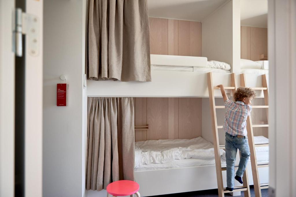 Postel nebo postele na pokoji v ubytování IKEA Hotell