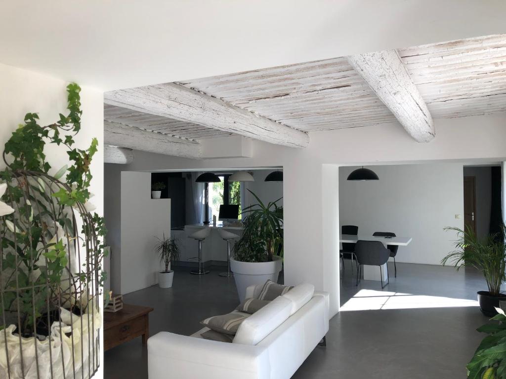 Posezení v ubytování B&B dans Mas en pierres