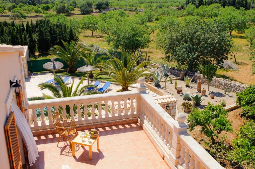 Vonkajšia záhrada v ubytovaní Finca Cullera