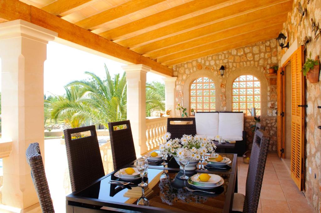 Posedenie v ubytovaní Finca Cullera