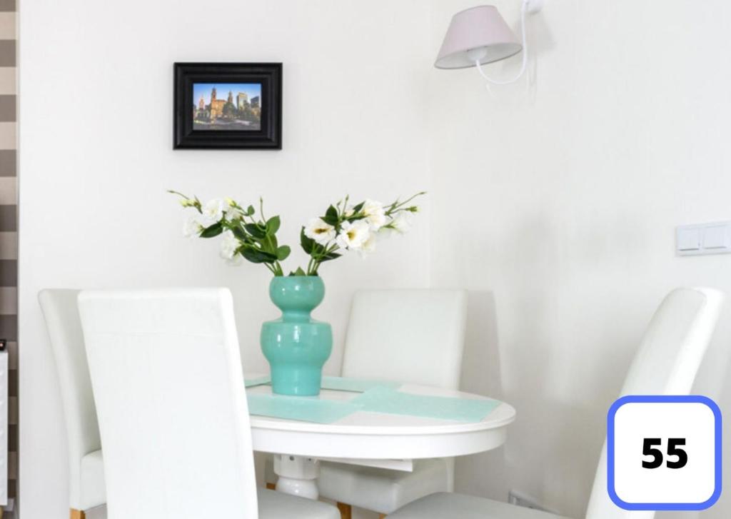 Sienna 41 Boutique Warsaw Apartments - 15