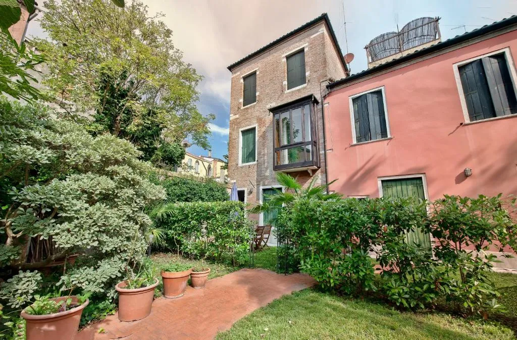 SAN LORENZO GIARDINO, Venice, Italy