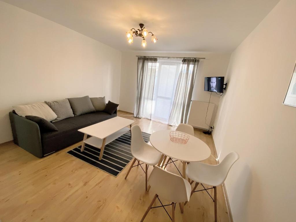Easy Apartamenty - Housity
