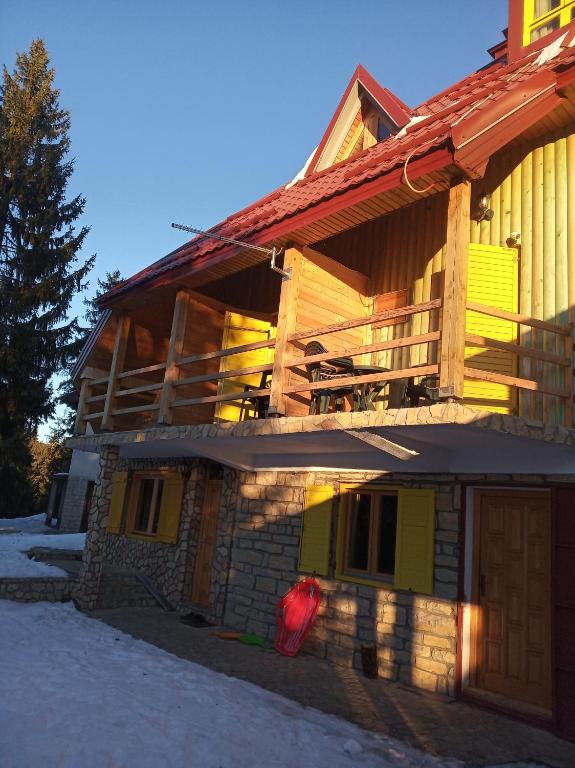 Budova, kde se apartmán nachází