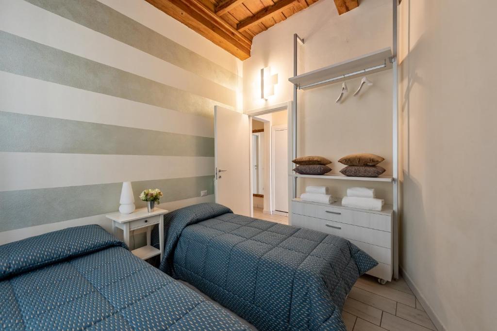 Windows On Florence - 3