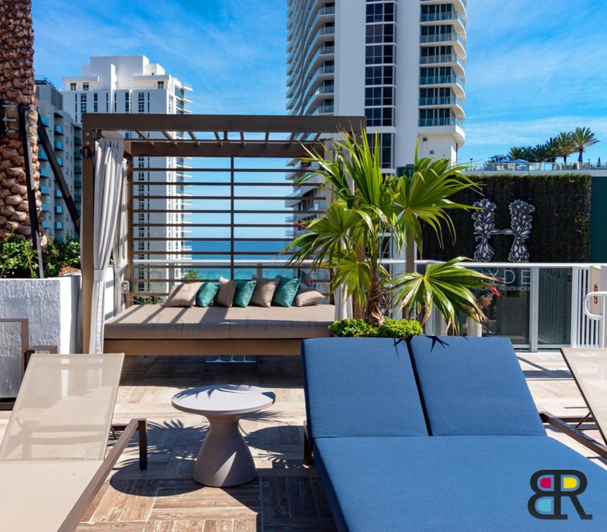 Balkón nebo terasa v ubytování HYDE Beach House Apartments