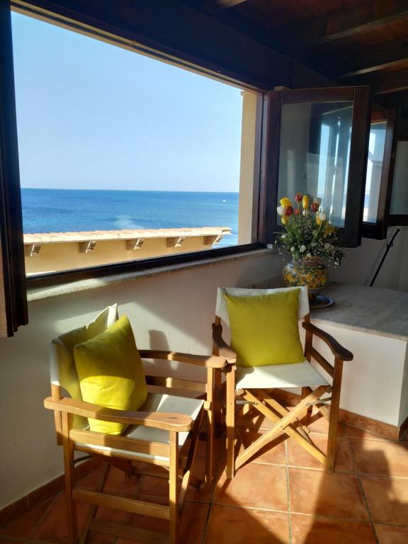 A general sea view or a sea view taken from Az apartmant