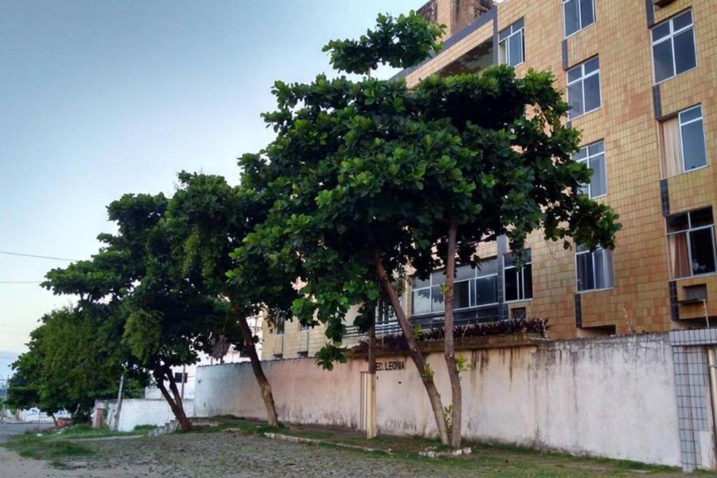  Amplo apartamento na praia do futuro