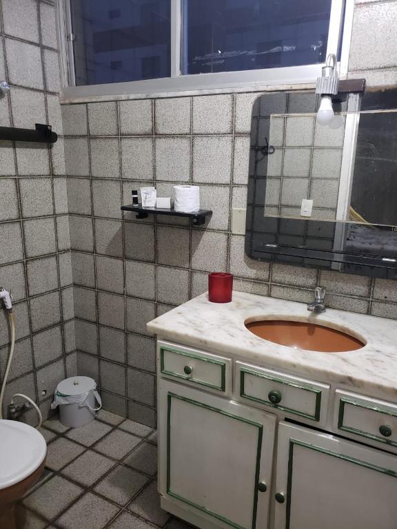  Amplo apartamento na praia do futuro