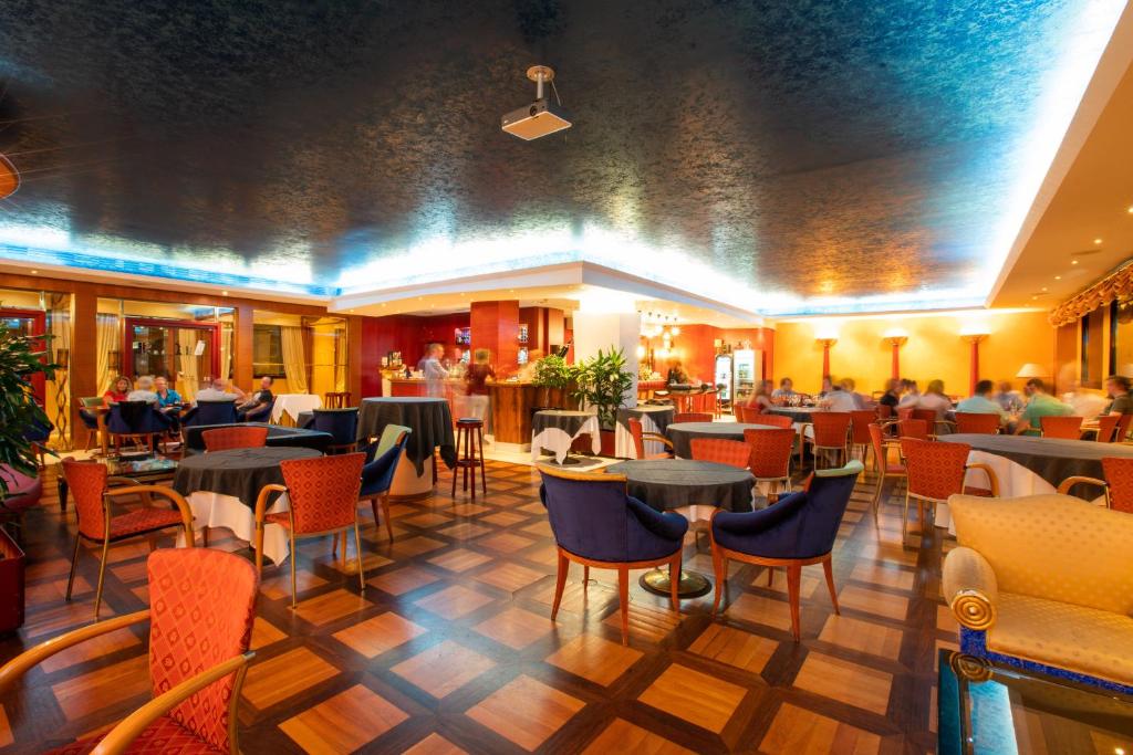 Restaurace v ubytování SHG Hotel Antonella