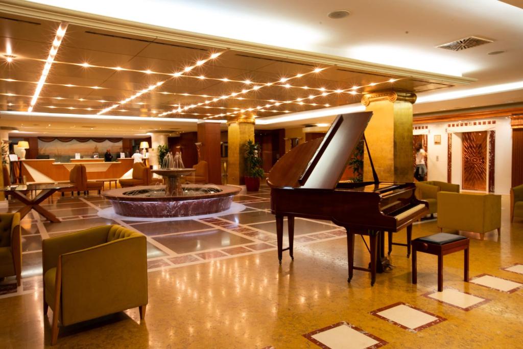 Posezení v ubytování SHG Hotel Antonella