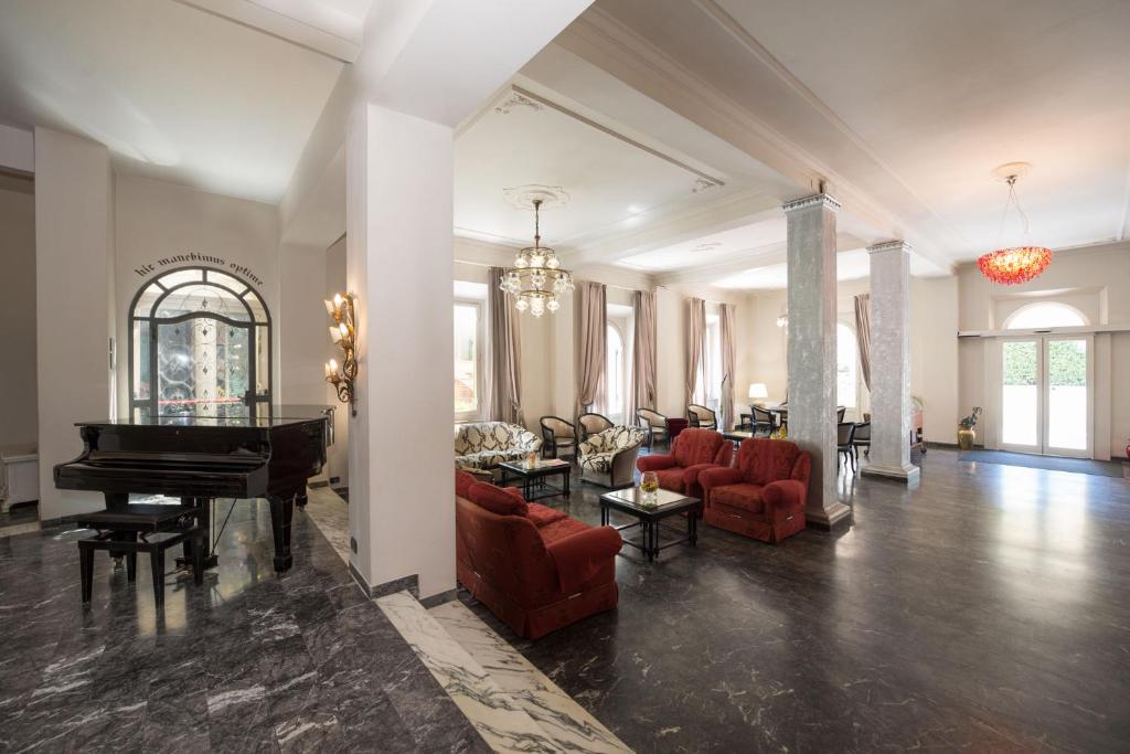 Posedenie v ubytovaní Hotel Corallo