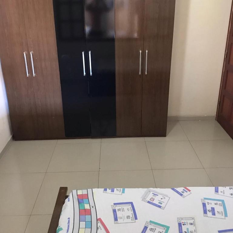  Oliver Residenc
