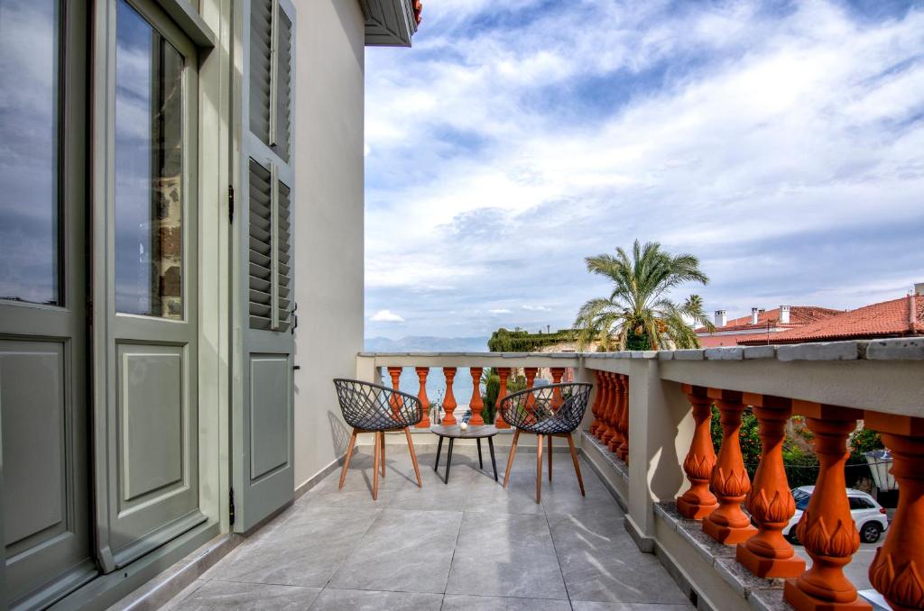 Balkón nebo terasa v ubytování Impero Nafplio Hotel & Suites