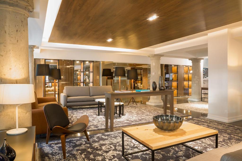 Posezení v ubytování Hotel Indigo Guadalajara Expo by IHG