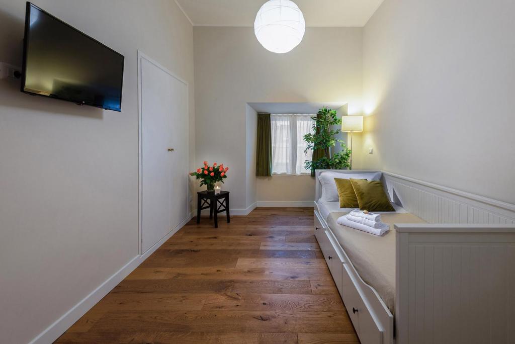 A television and/or entertainment centre at Tula Inn