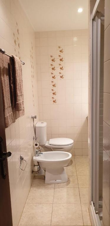 Ванная комната в Sunny Setúbal Apartments