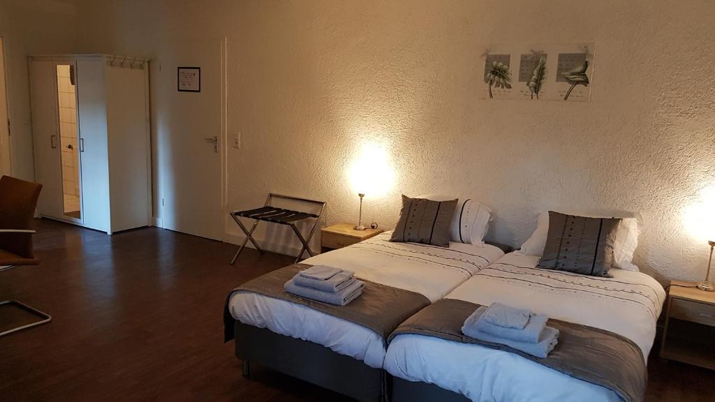 Postel nebo postele na pokoji v ubytování Am Glenne