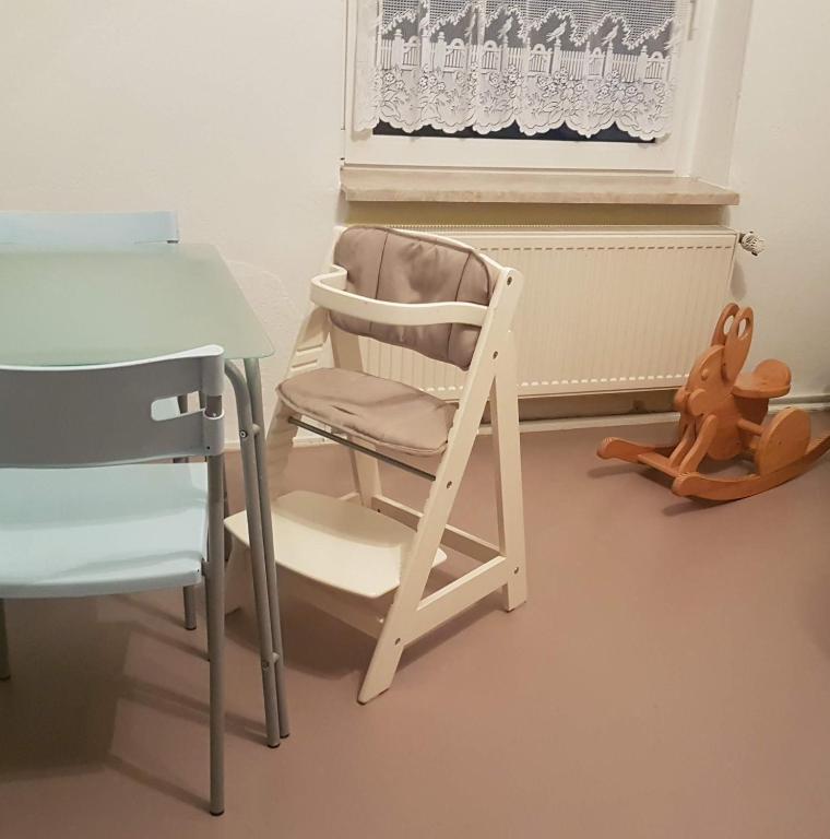Fotografie z fotogalerie ubytování Ferienwohnung West - Alte Schule Sachswitz v destinaci Greiz