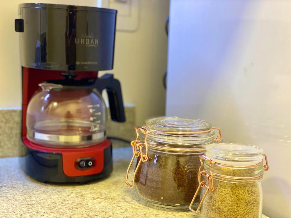  Apartamento NOVO c/ 2 Suítes e ótima localização