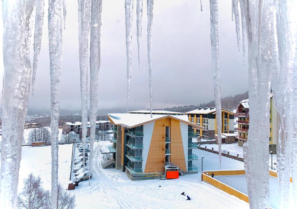 Crystal Resort B304 LUX v zimě