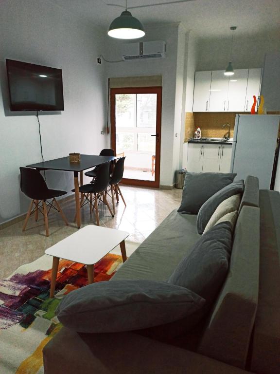 Lovely Apartment 2 - Image 5