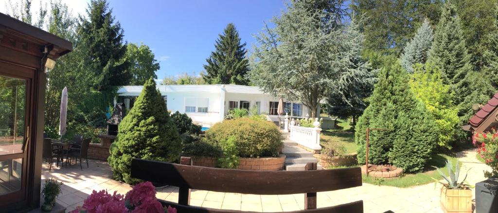 Zahrada ubytování Gästehaus Gaens - Ferienzimmer