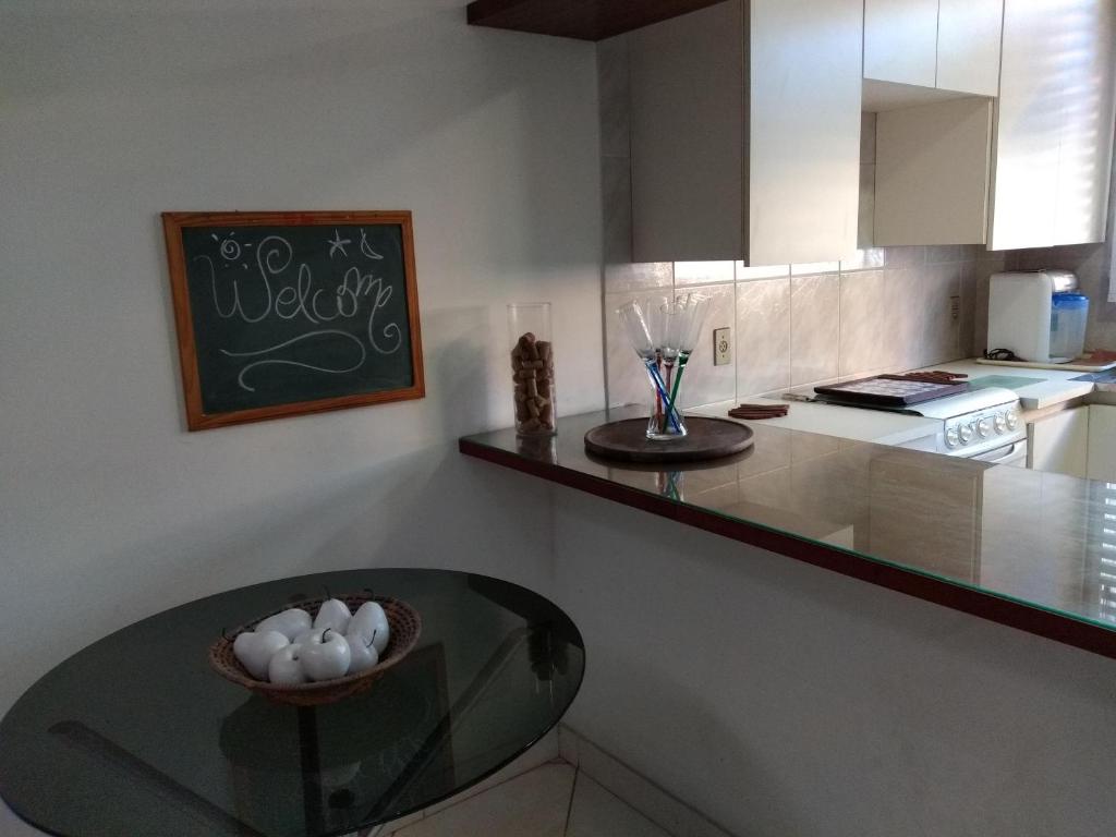  Apto 60m2 STD no Arpoador a uma quadra das praias