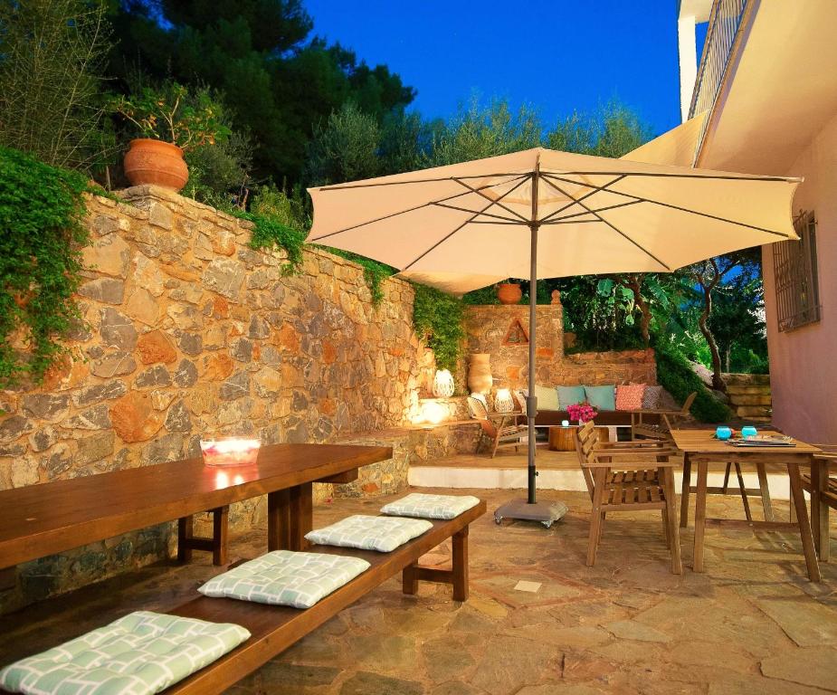 A patio or other outdoor area at Panorama Apartments