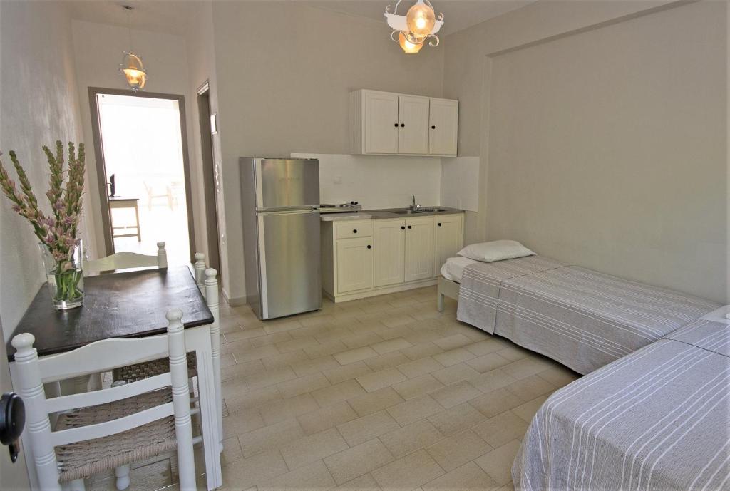 A kitchen or kitchenette at Panorama Apartments