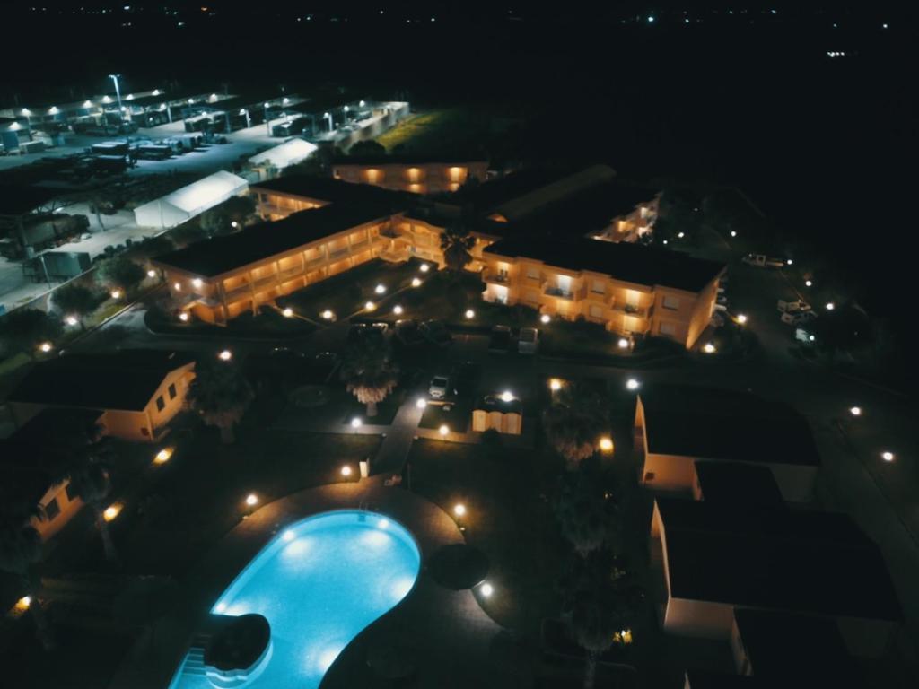 Bazén v ubytování Hotel Minerva nebo v jeho okolí