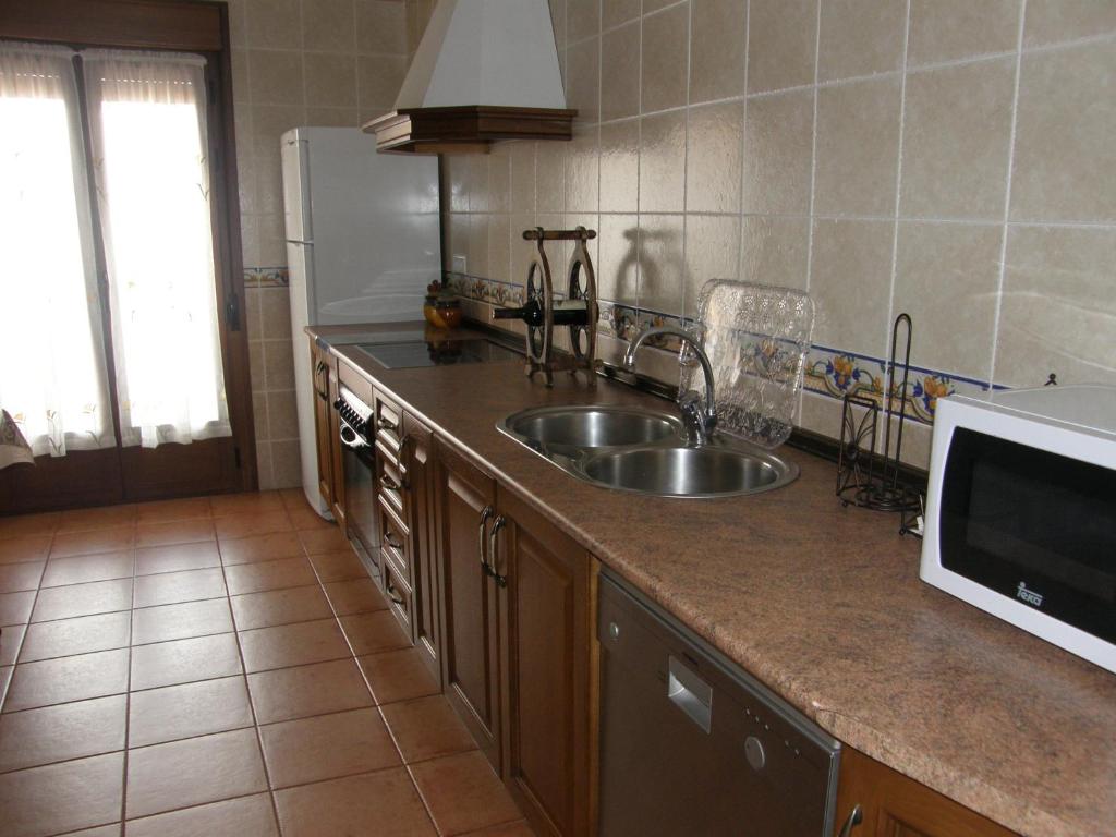 Kuchyňa alebo kuchynka v ubytovaní Casa Rural Alonso Quijano