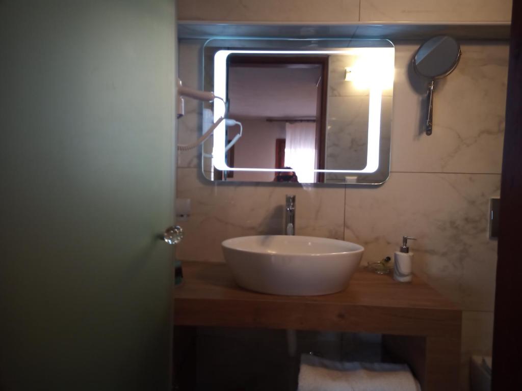 Łazienka w obiekcie Plateia Apartments (Xara)