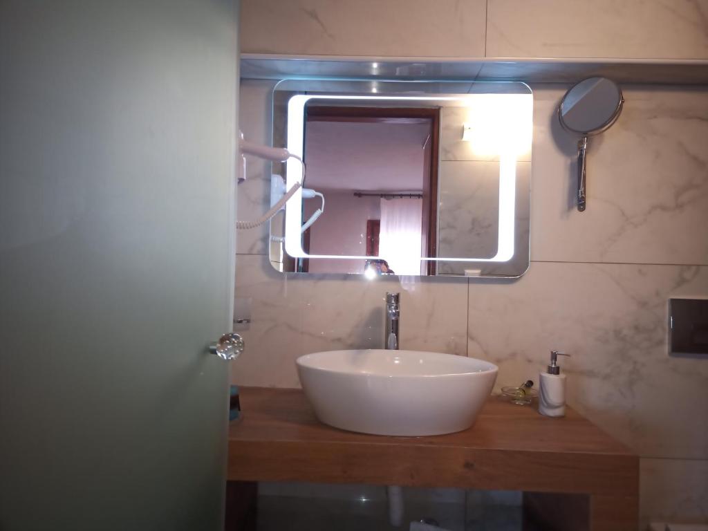 Łazienka w obiekcie Plateia Apartments (Xara)
