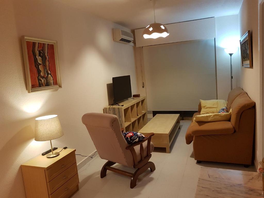 TV a/nebo společenská místnost v ubytování APARTAMENTO LOS BÚHOS