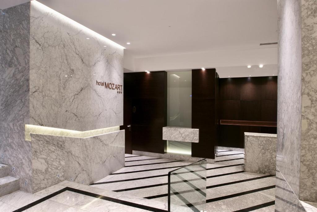 Koupelna v ubytování Hotel Mozart