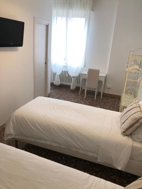 B&Bononia View - Deluxe Double Or Twin Room