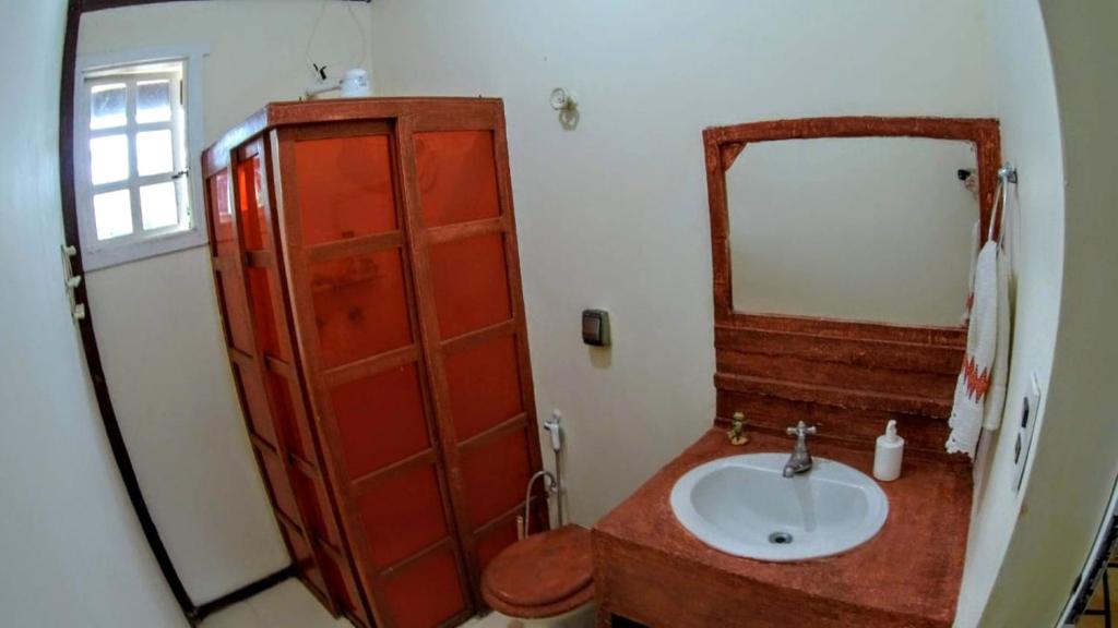  Chalé com piscina e pomar