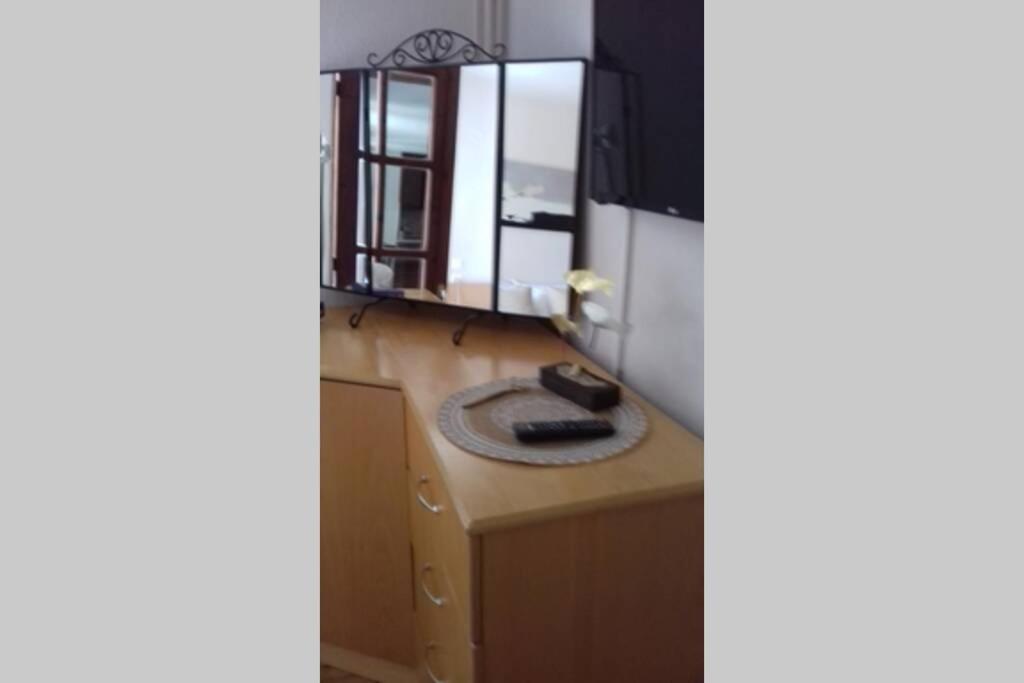 Kuchnia lub aneks kuchenny w obiekcie Plateia Apartments (Katerina)