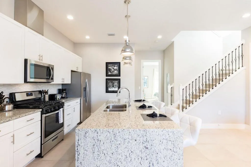 5 BR 6 BA Luxury Villa 5 min to Disneyworld 2169ft² BBQ, Orlando, Statele Unite ale Americii